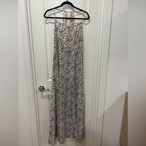 Ark & Co. White and Black Animal Print Maxi Dress Size M